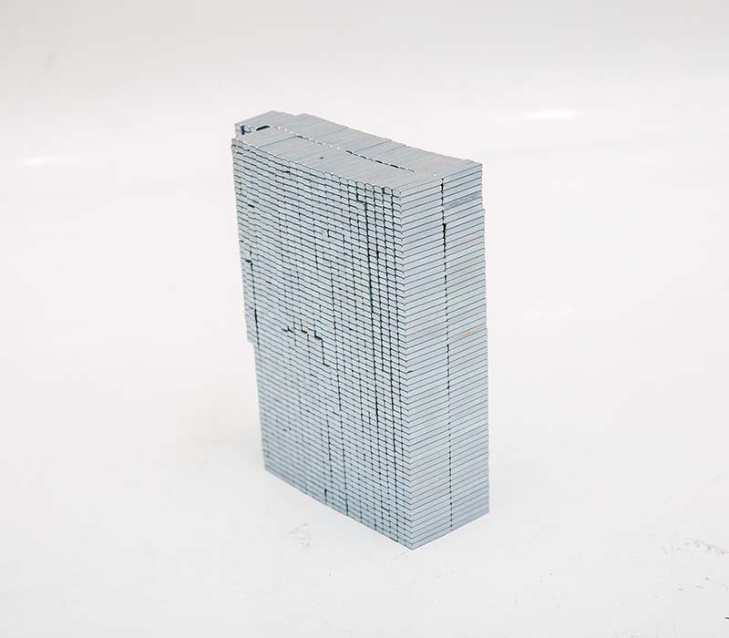 胶南15x3x2 方块 镀锌